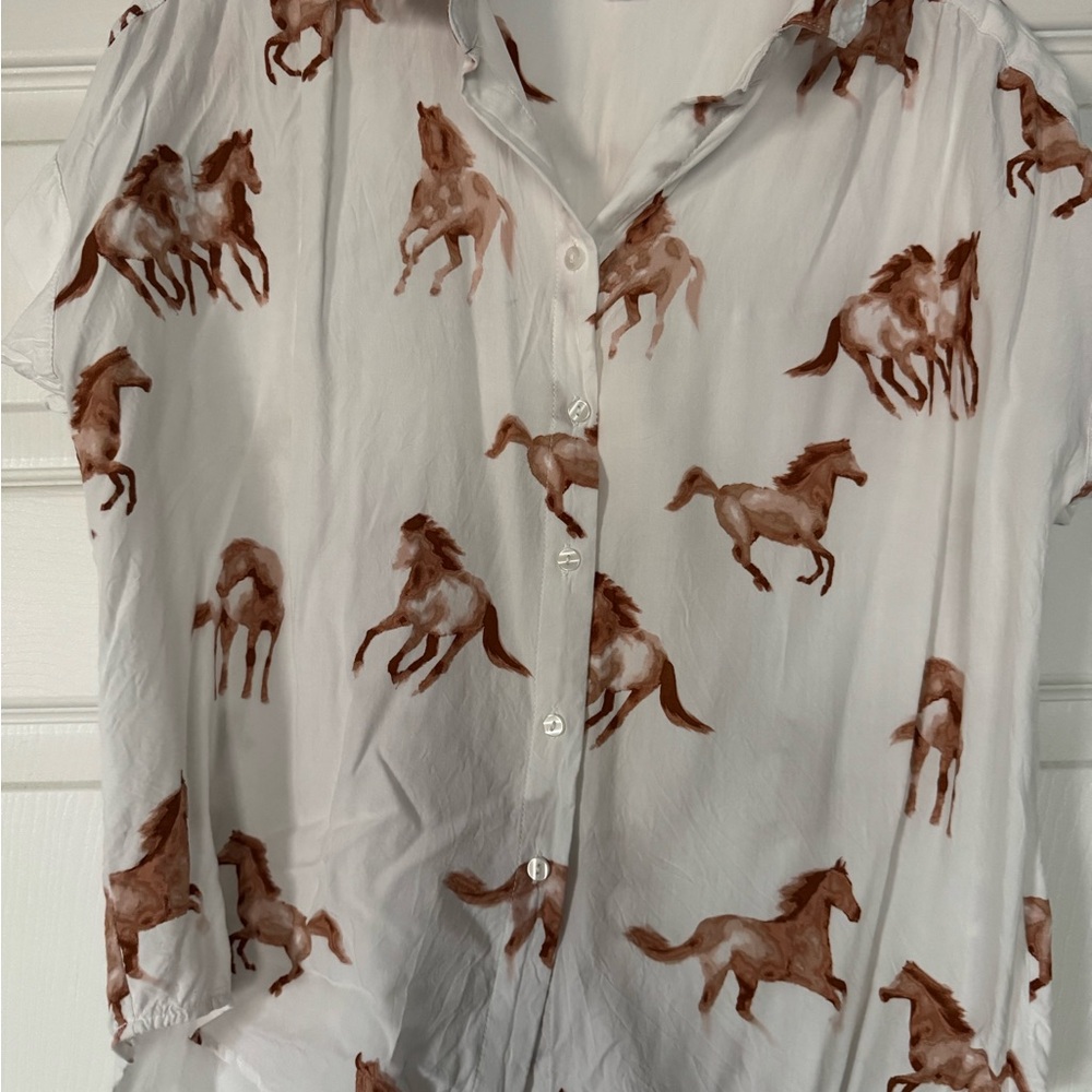 Jane and Delancey White and Brown Horse Print Top